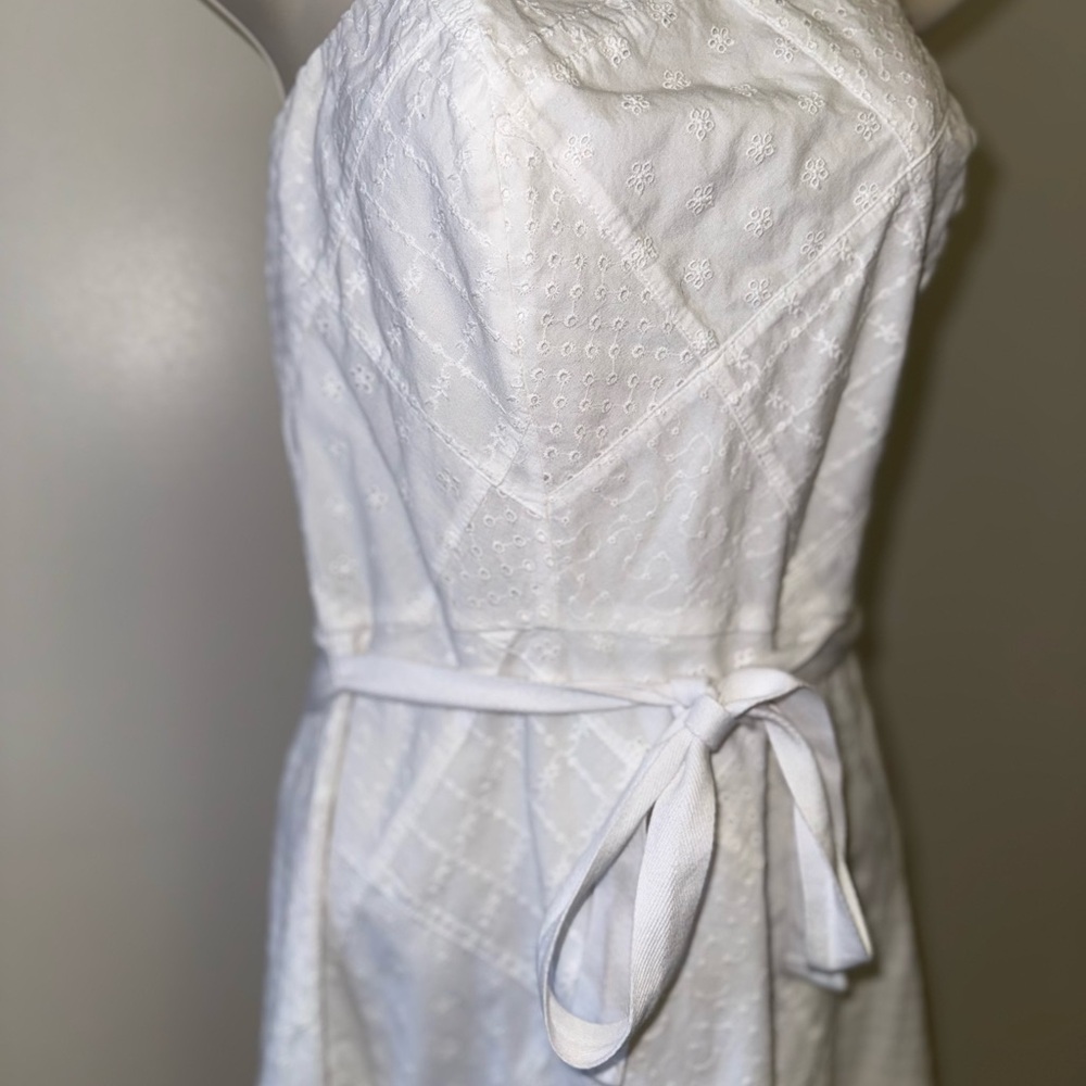 American Eagle (12) White Pointelle Detail Pattern Strapless Dress - Picture 4 of 7